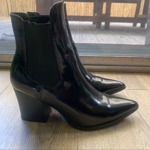 Shiny Faux Leather Chelsea Boots